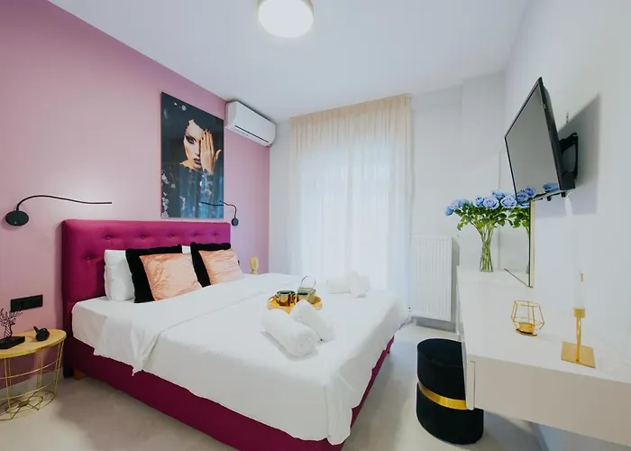 Azuro Luxury Living * 塞萨洛尼基